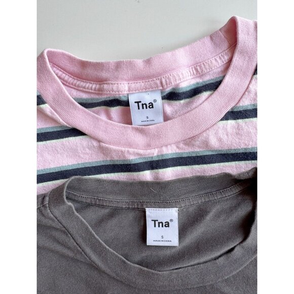 Lot of 2 Aritzia TNA Cotton T-Shirts - Alpha & Tour T-Shirt, Size S - Picture 10 of 15